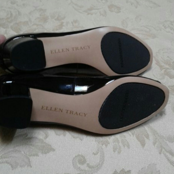 Ellen Tracy Black Patent Toeless Leather Dress… - Picture 2 of 9